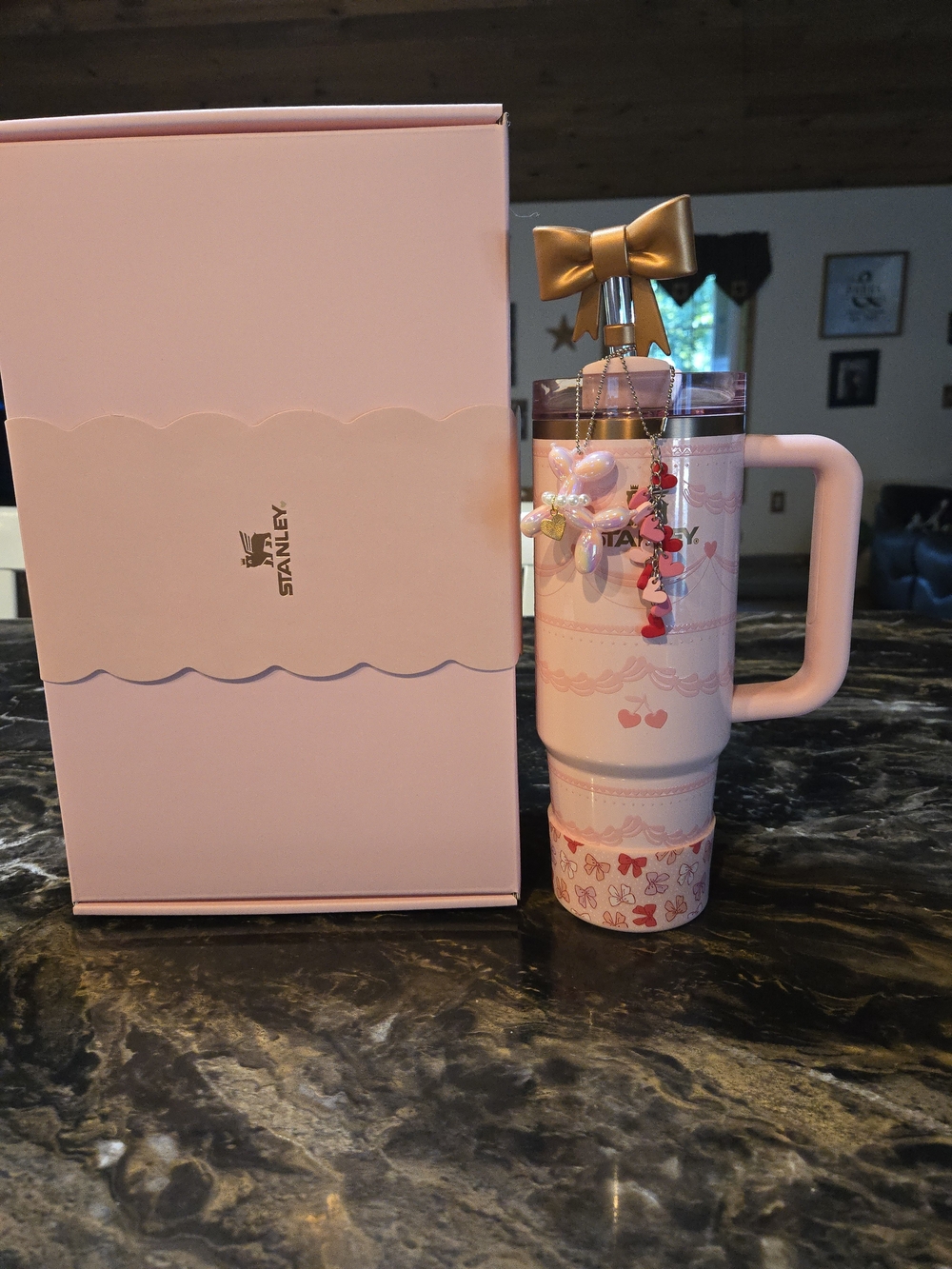 Pink Velvet Cake Stanley 30oz